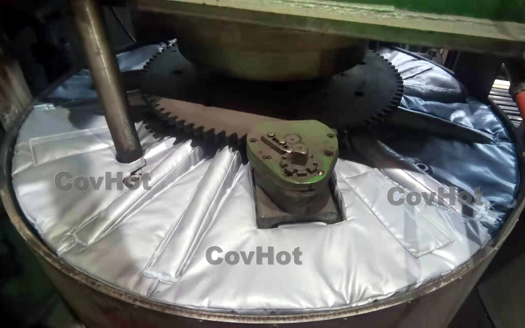 <a href=http://www.jskjpub.com/e/tags/?tagname=%E7%A1%AB%E5%8C%96%E6%9C%BA%E4%BF%9D%E6%B8%A9 target=_blank class=infotextkey>硫化機保溫</a>罩,硫化機蓋頂保溫